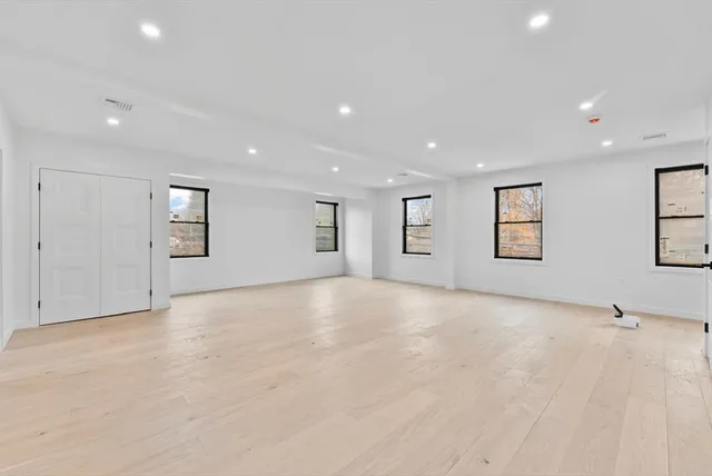 $2,799,999 | 212 Central Avenue, Needham, MA 02494