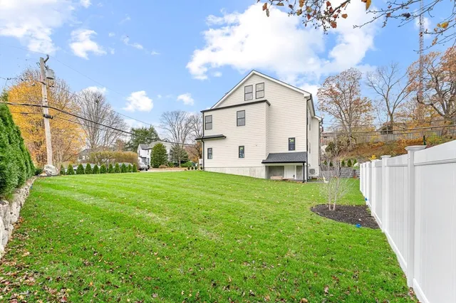 $2,799,999 | 212 Central Avenue, Needham, MA 02494