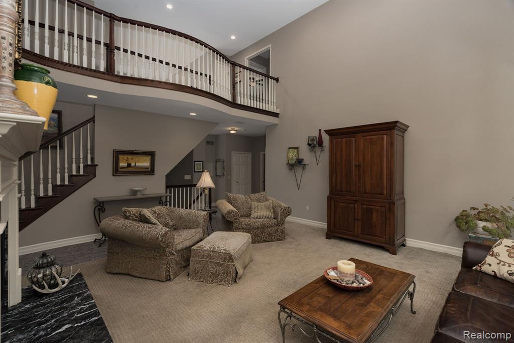 1870 Blue Grass Drive Rochester Hills, MI 48306 - Photo 9 of 58