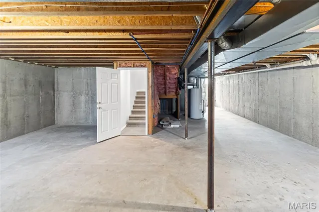 $299,900 | 118 Emerald Way East, Granite City, IL 62040