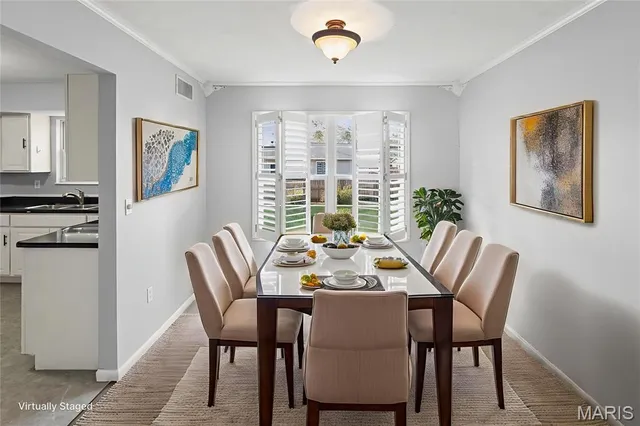 $299,900 | 118 Emerald Way East, Granite City, IL 62040