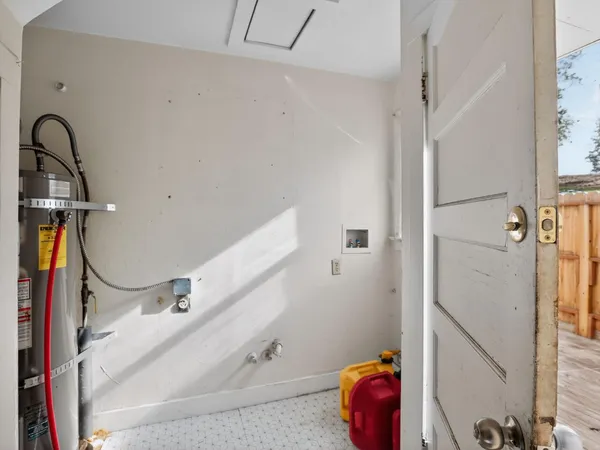 $189,999 | 471 Nevada Street, Portola, CA 96122