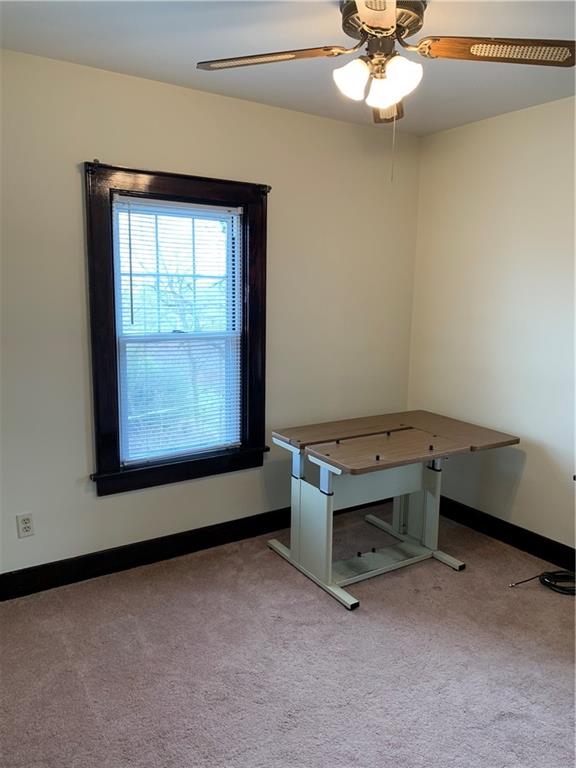 1004 Middletown Road Pittsburgh, PA 15205 - Photo 14 of 24 Gallery Image 14