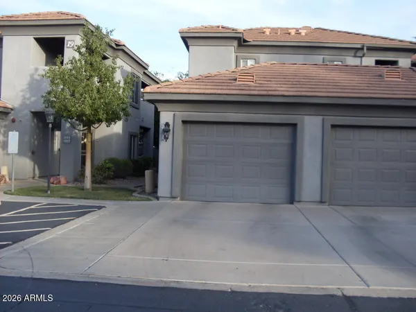 $380,000 | 7401 West Arrowhead Clubhouse Drive, Unit 1001, Glendale, AZ 85308
