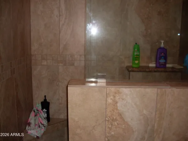 $370,000 | 7401 West Arrowhead Clubhouse Drive, Unit 1001, Glendale, AZ 85308
