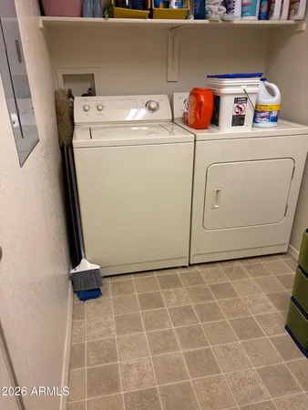 $380,000 | 7401 West Arrowhead Clubhouse Drive, Unit 1001, Glendale, AZ 85308