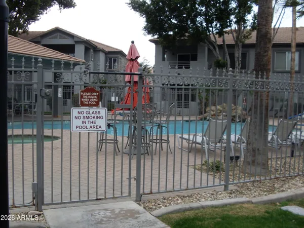 $380,000 | 7401 West Arrowhead Clubhouse Drive, Unit 1001, Glendale, AZ 85308