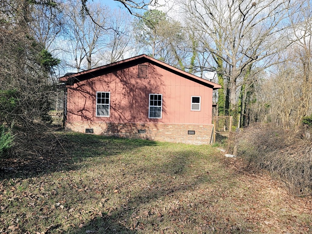 11 Copperhead Road Seale, AL 36875 - Photo 15 of 51 Gallery Image 15
