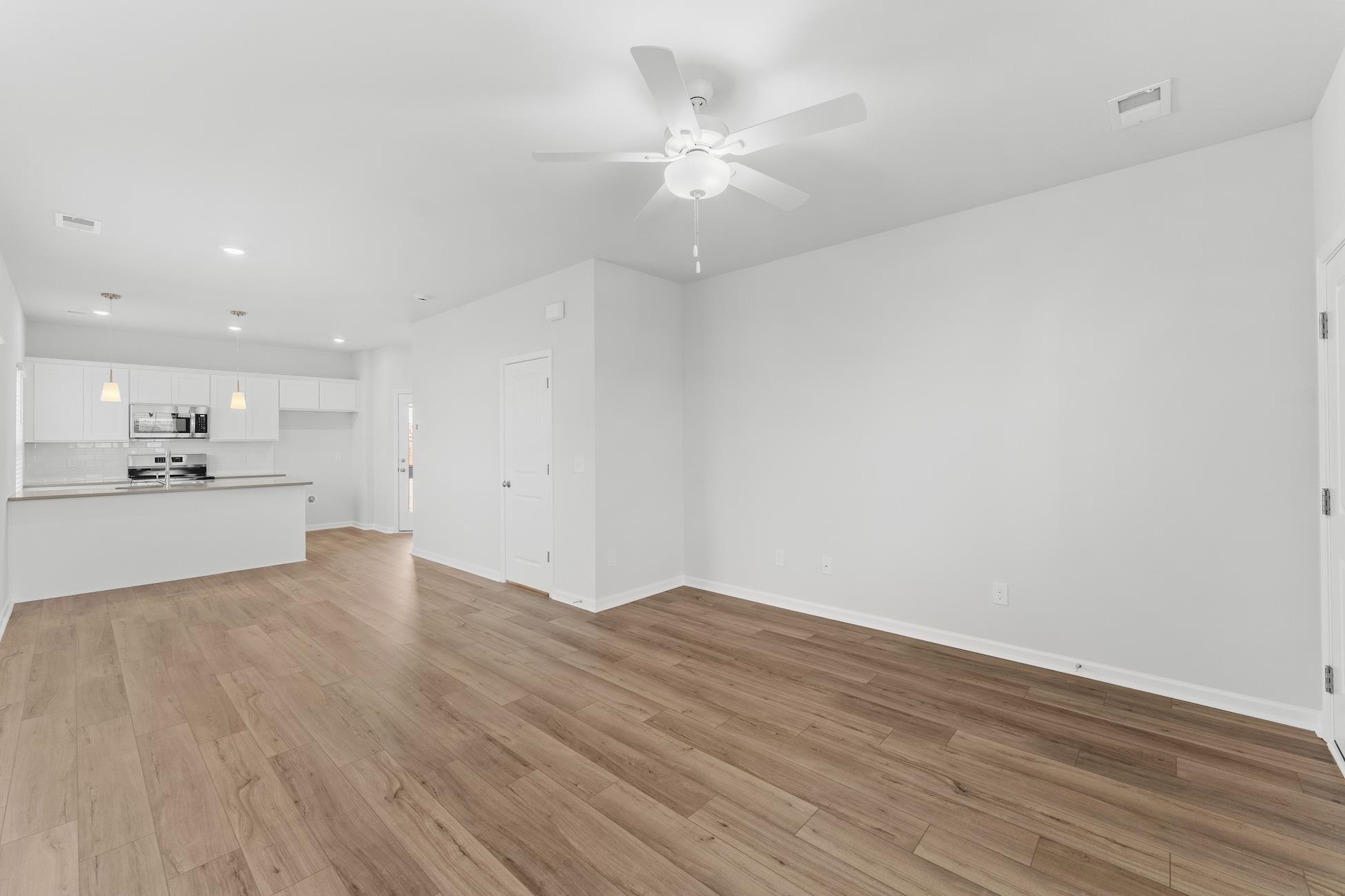 2393 Mill Loop Spartanburg, SC 29301 - Photo 6 of 31