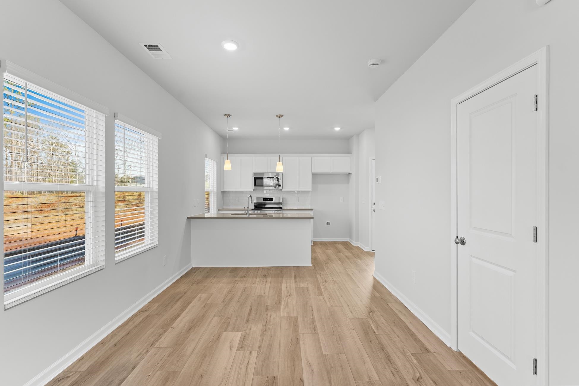 2393 Mill Loop Spartanburg, SC 29301 - Photo 7 of 31