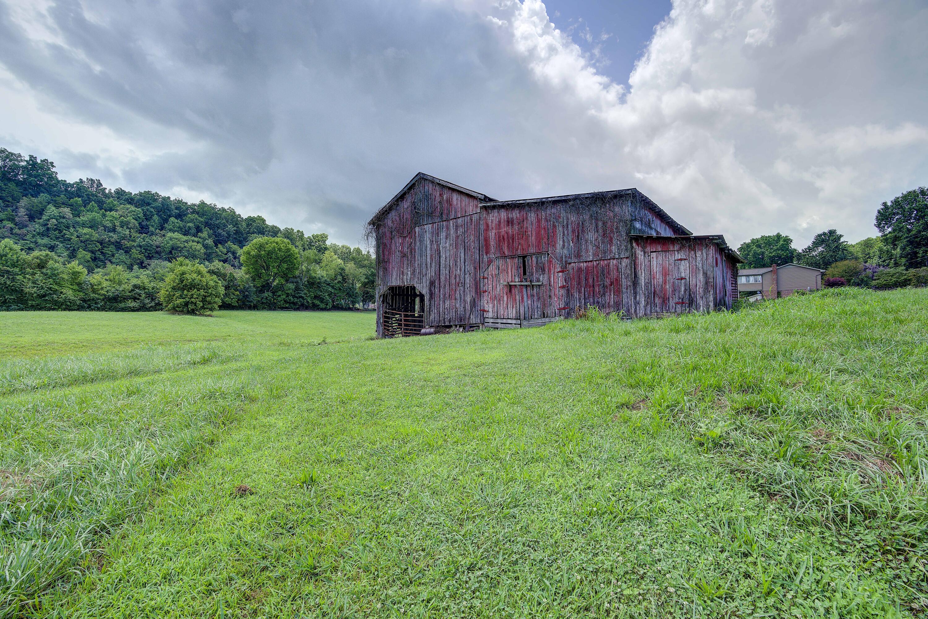753 Double Springs Road Fall Branch, TN 37656 - Photo 32 of 33 Double-26