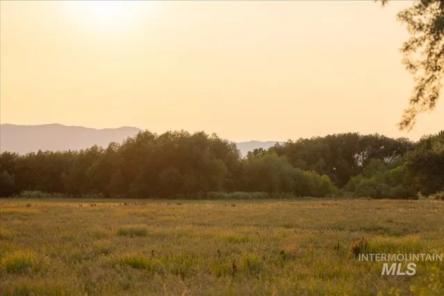 $7,450,000 | 3127 Highway 95, Cambridge, ID 83610