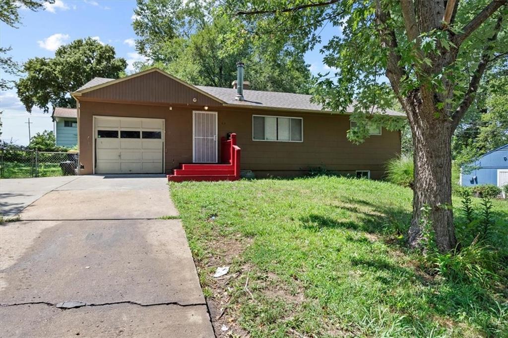 11414 Spring Valley Road Kansas City, MO 64134 - Photo 1 of 1 Gallery Image 1