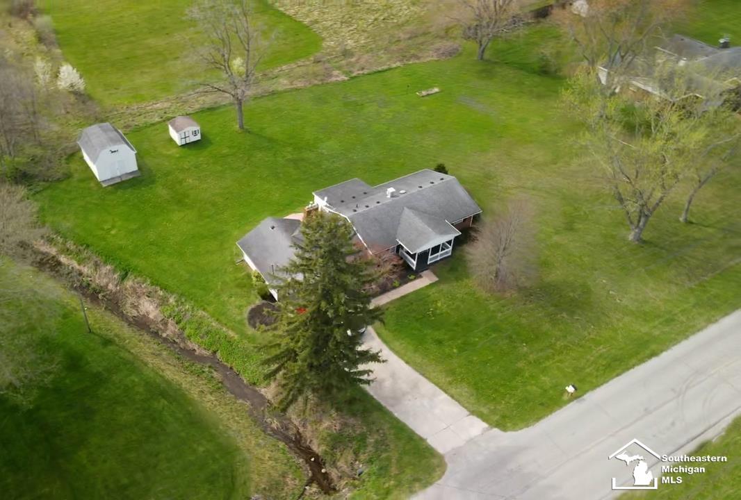 9661 Crabb Road Temperance, MI 48182 - Photo 3 of 30