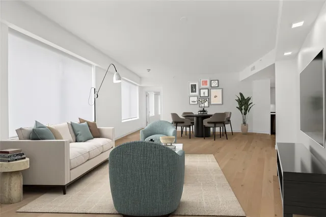 $1,525,800 | 218 Middle Neck Road, Unit 203, Great Neck, NY 11021