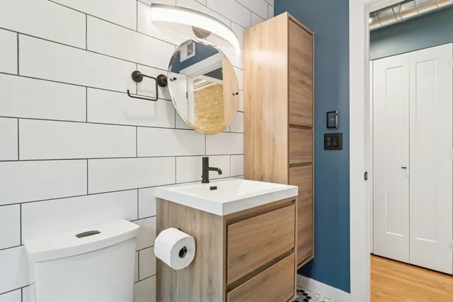 $324,900 | 6232 North Broadway, Unit 2, Chicago, IL 60660