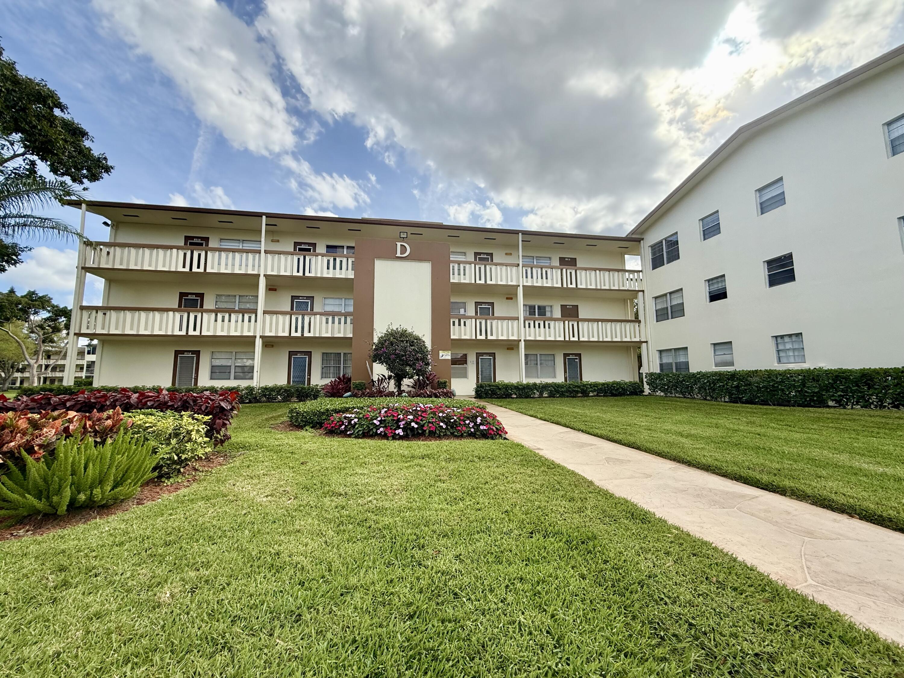 142 Mansfield D Boca Raton, FL 33434 - Photo 1 of 30 IMG_6572