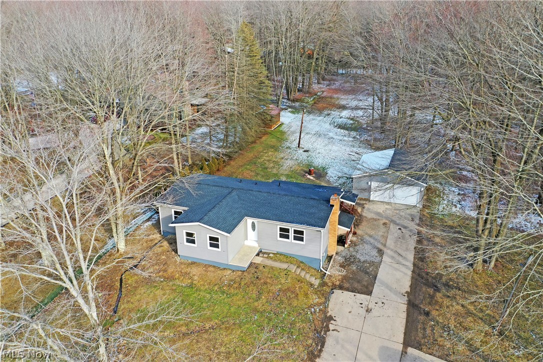 1955 Brookfield Road Hubbard, OH 44425 - Photo 3 of 35 Gallery Image 3