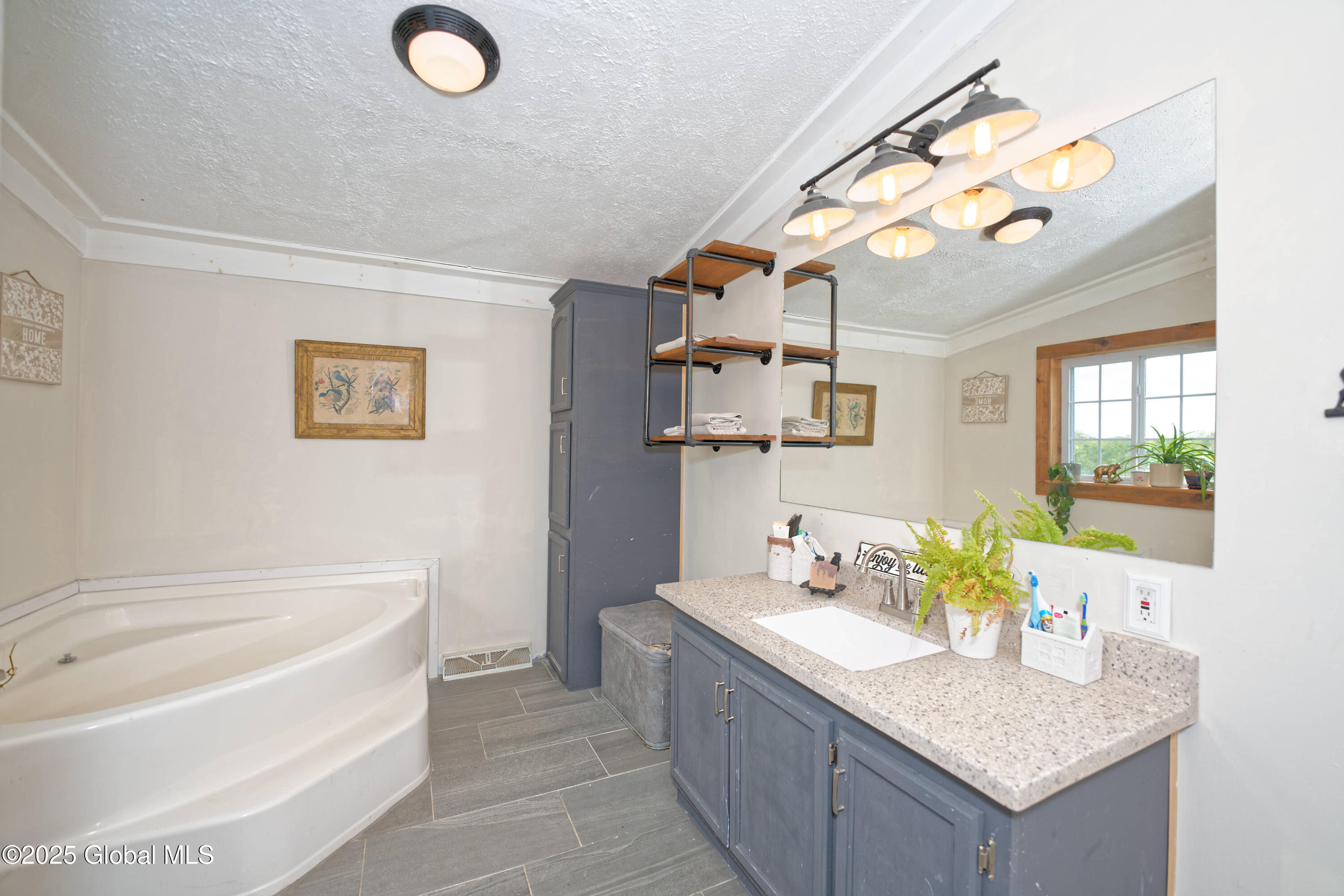 101 Groveside Road Pittstown, NY 12090 - Photo 18 of 53 4 Master 4
