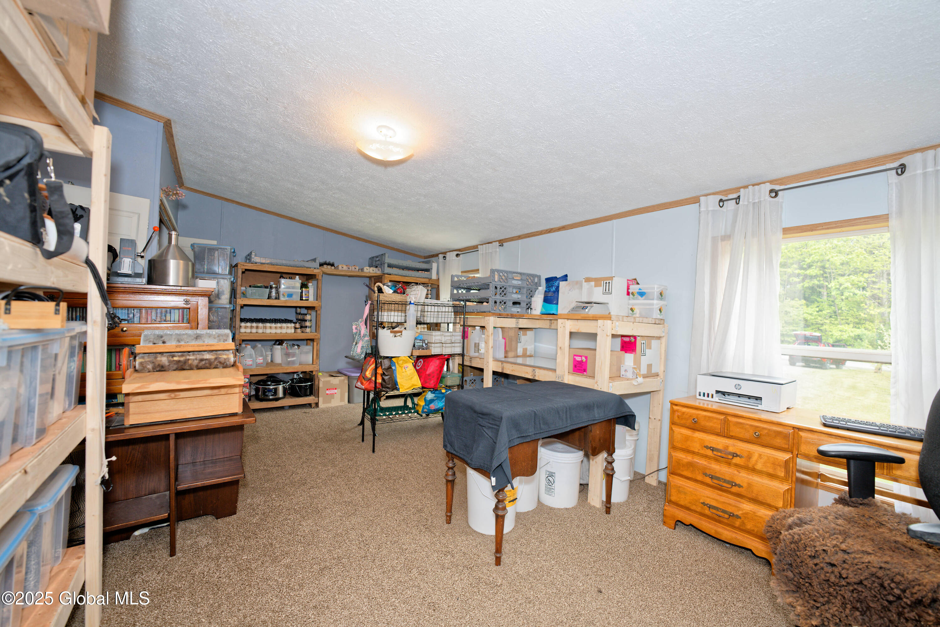 101 Groveside Road Pittstown, NY 12090 - Photo 23 of 53 6 Room 1