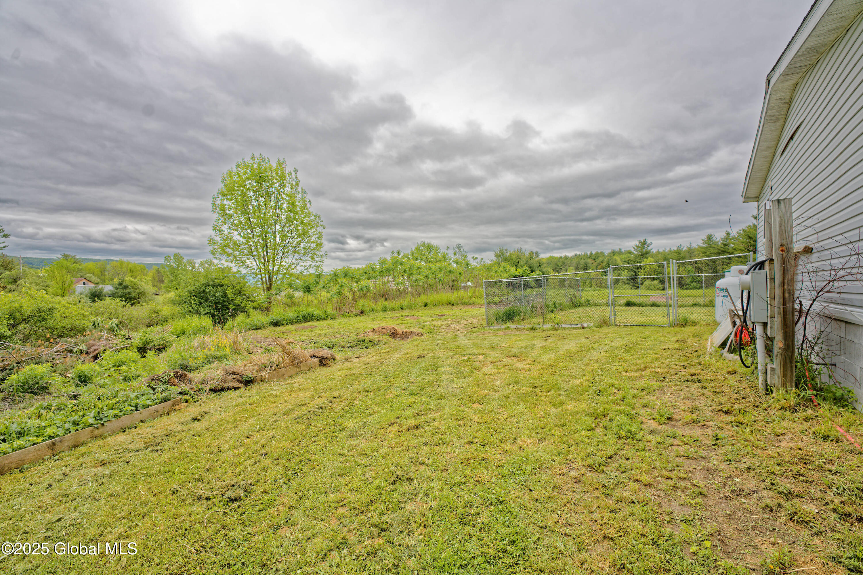 101 Groveside Road Pittstown, NY 12090 - Photo 53 of 53 Yard 15