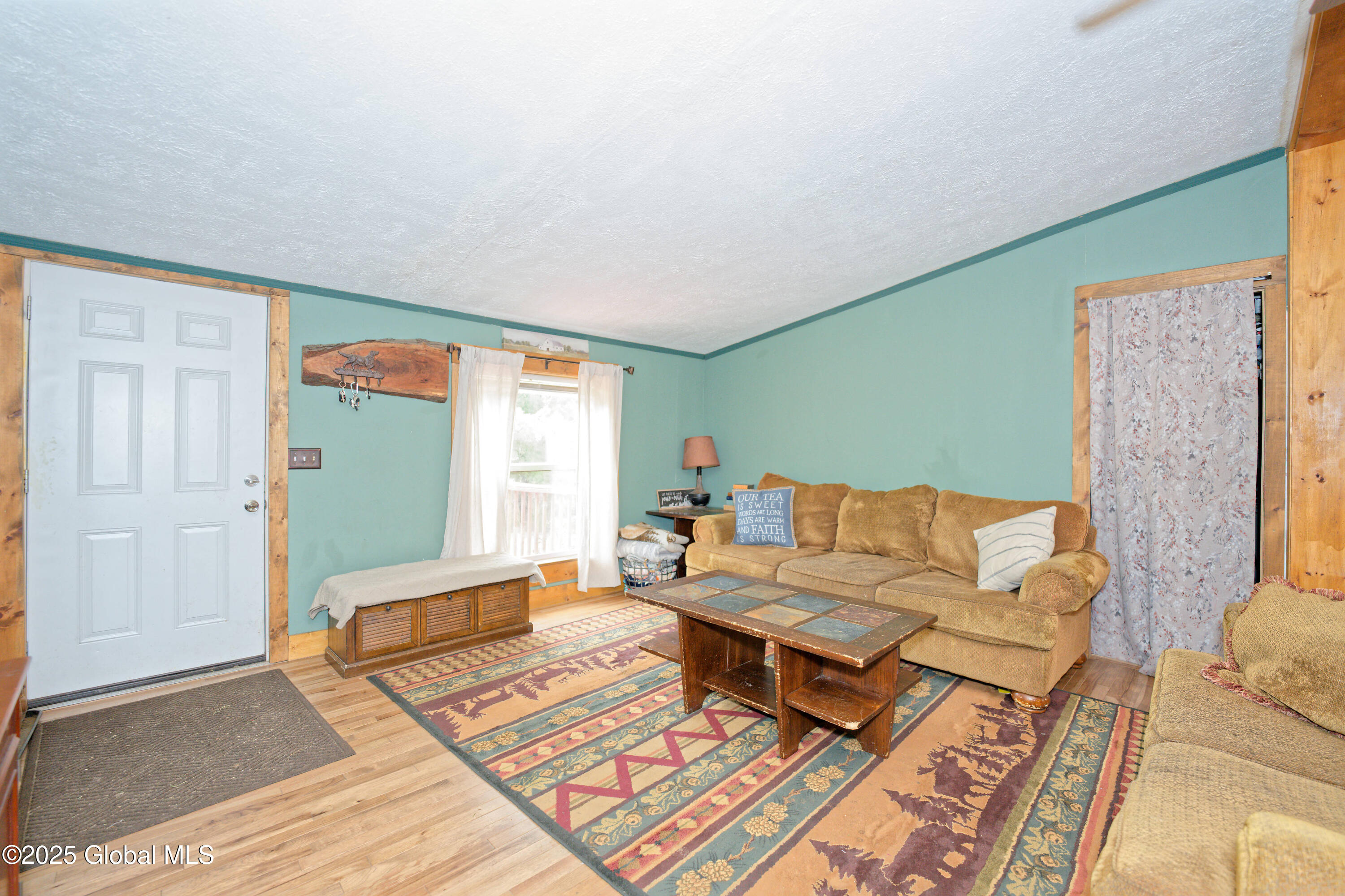 101 Groveside Road Pittstown, NY 12090 - Photo 6 of 53 1 Livingroom 2
