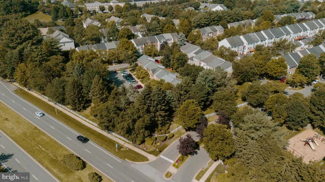 $469,900 | 18708 Lake Mary Celeste Lane, Germantown, MD 20874