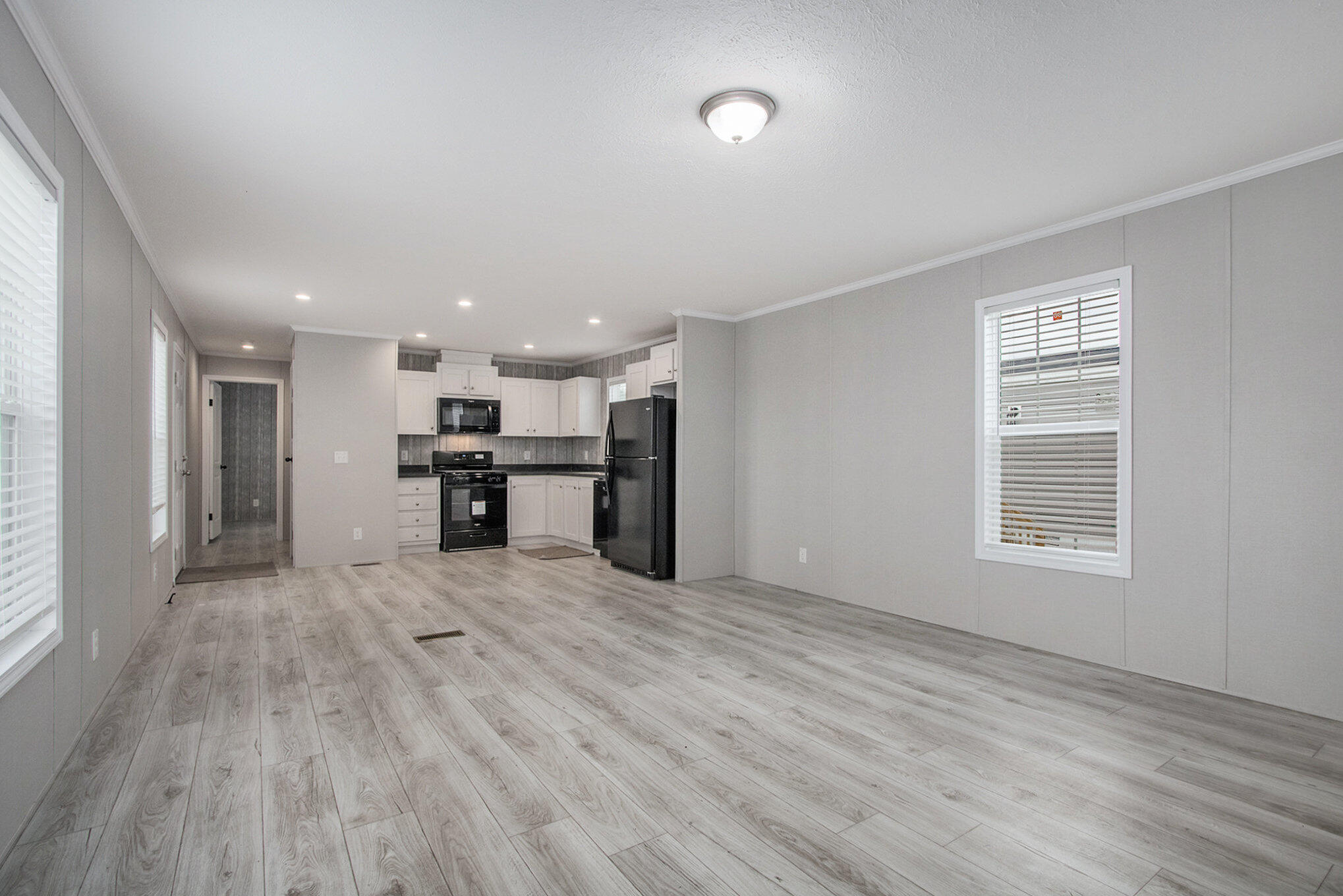 59733 Decatur Road, Unit 35 Cassopolis, MI 49031 - Photo 2 of 7 009_img_4605_626