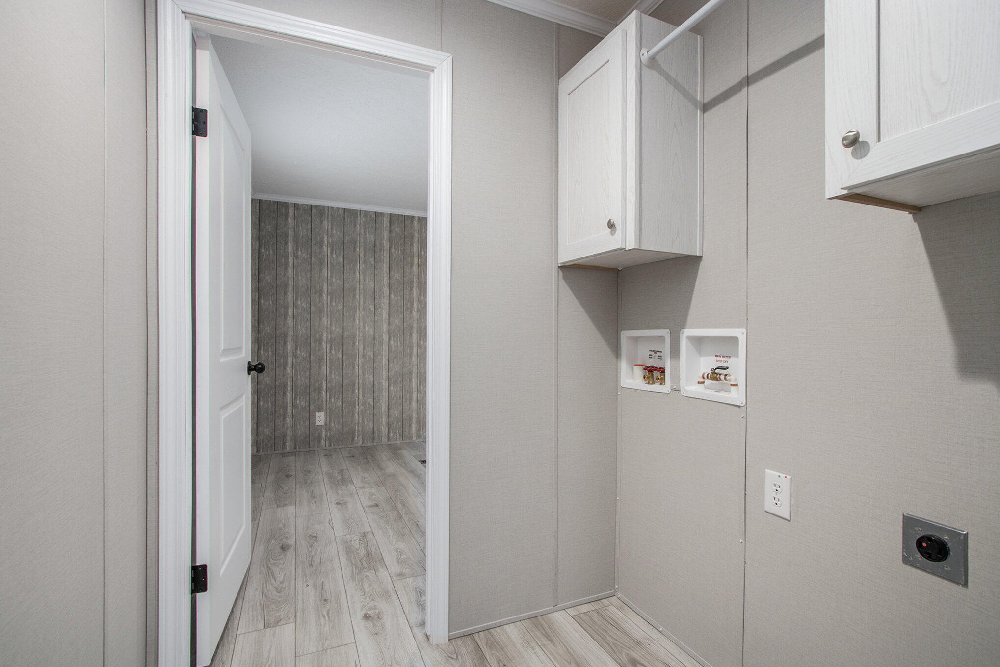 59733 Decatur Road, Unit 35 Cassopolis, MI 49031 - Photo 7 of 7 015_img_4611_636