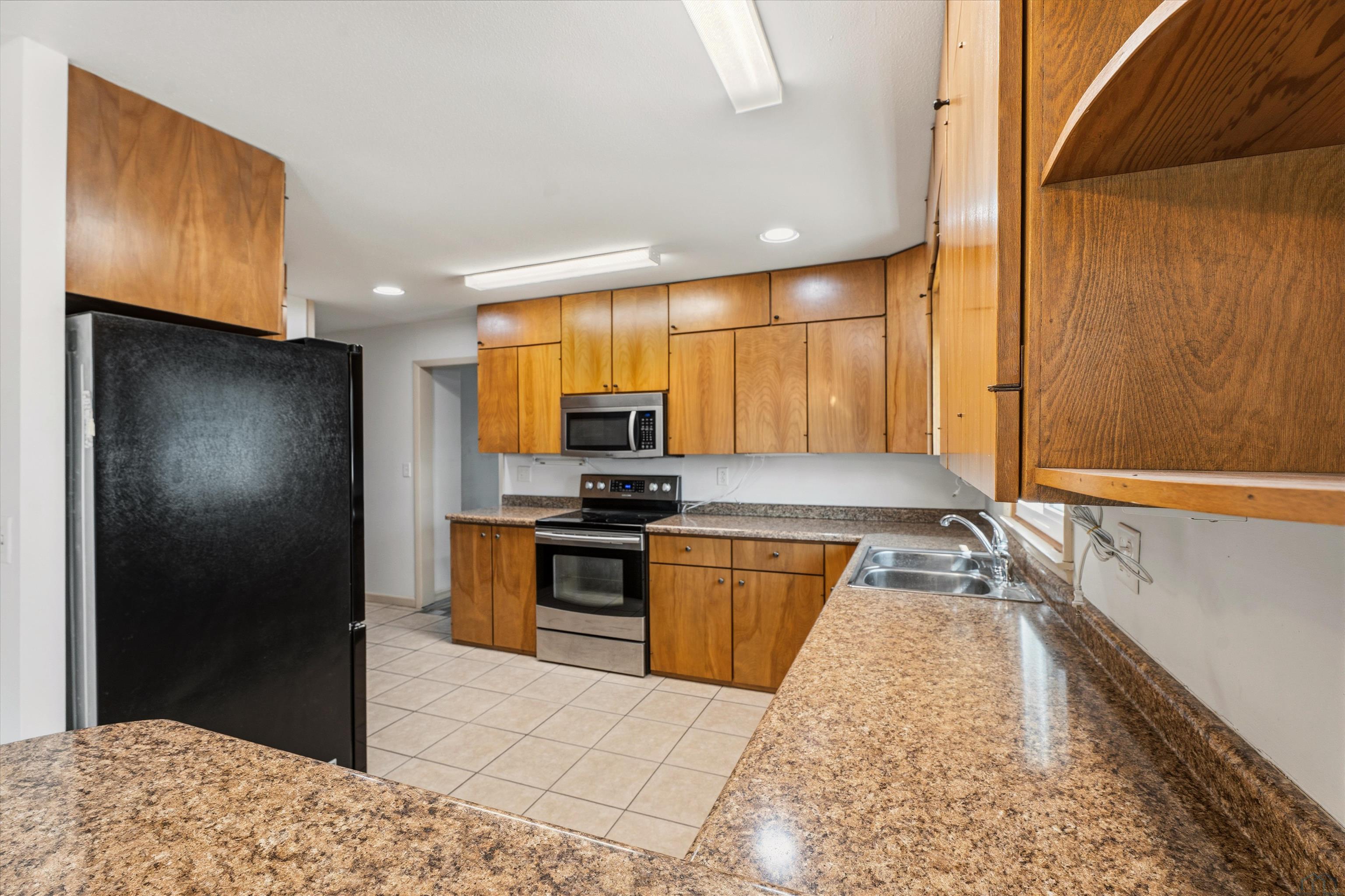 406 North Crawford Road Vermillion, SD 57069 - Photo 38 of 50 Gallery Image 38