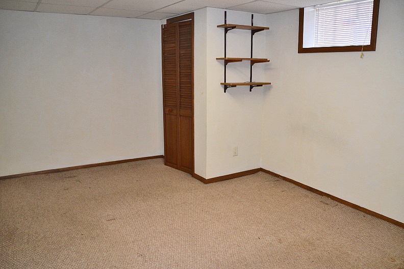 1815 Halsted Road Rockford, IL 61103 - Photo 5 of 18 Gallery Image 5