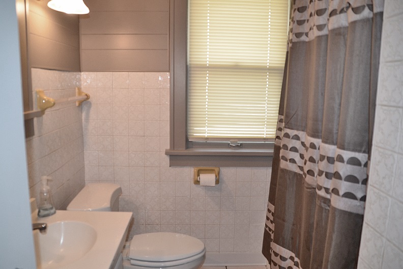 1815 Halsted Road Rockford, IL 61103 - Photo 6 of 18 Gallery Image 6