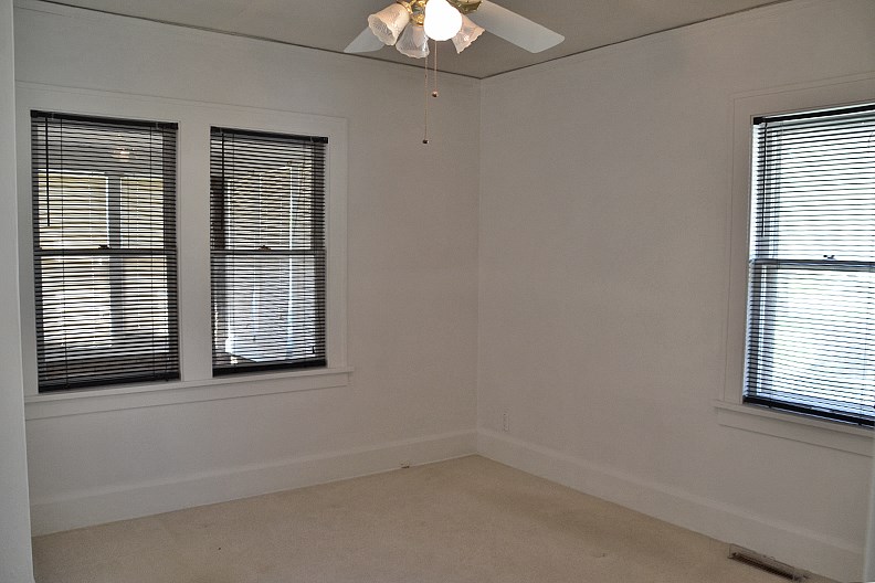 1815 Halsted Road Rockford, IL 61103 - Photo 8 of 18 Gallery Image 8