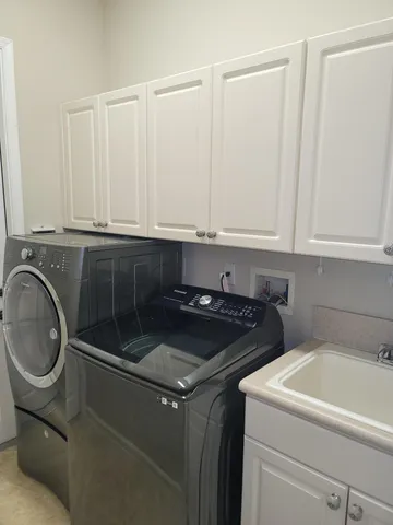 $4,000 | 9335 Plantation Estates Drive, West Palm Beach, FL 33411