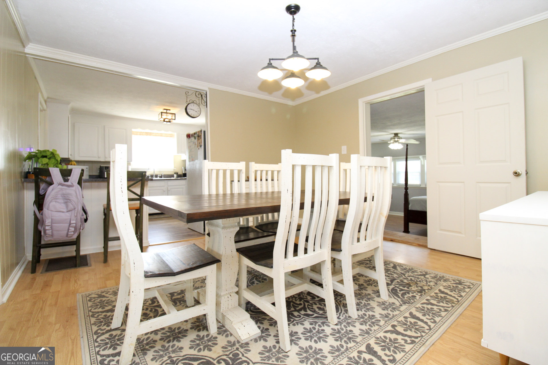 427 Pulaski High School Road Hawkinsville, GA 31036 - Photo 11 of 29 a view of a dining room with furniture and wooden floor