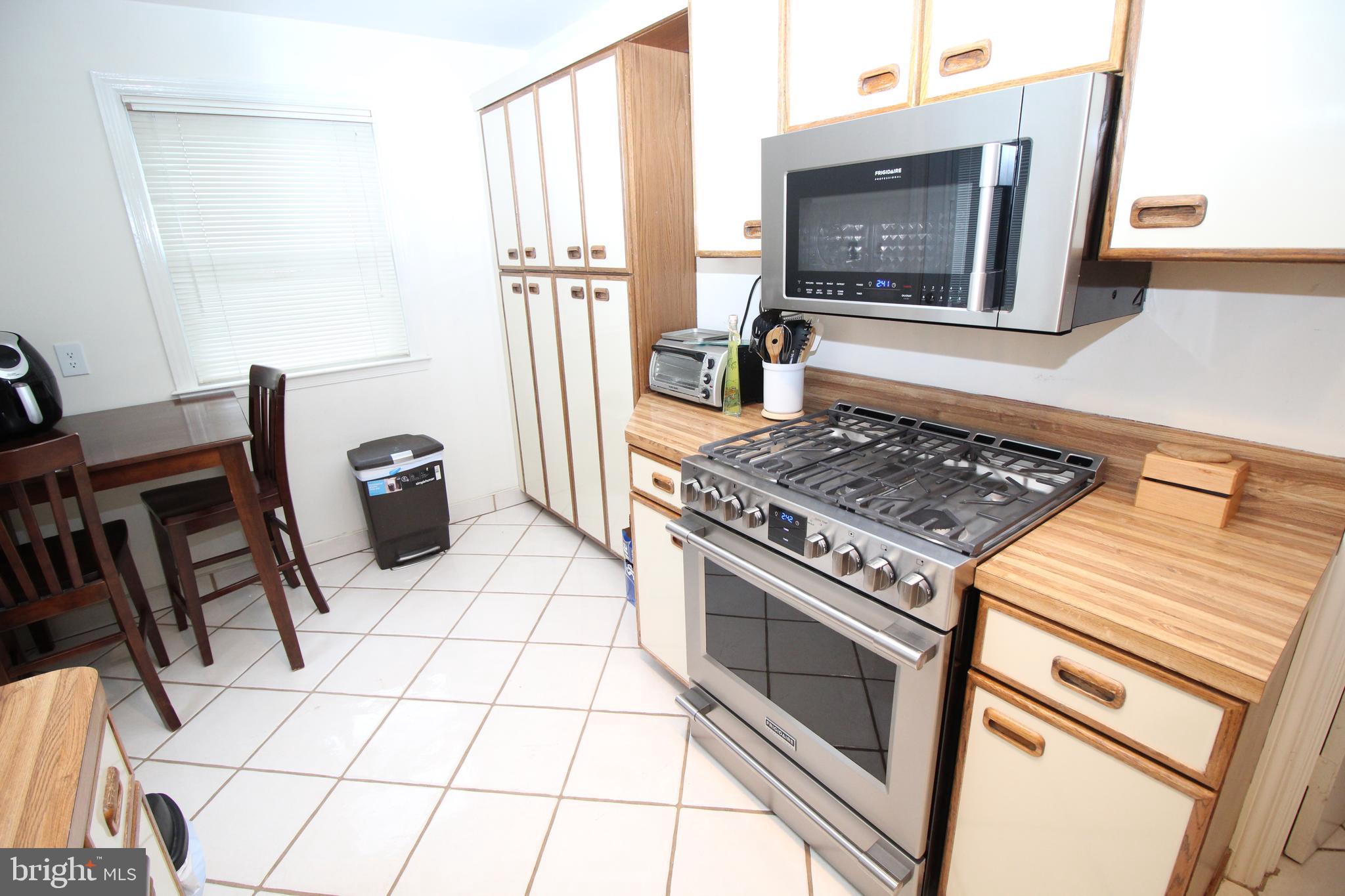 136 Merion Road Cherry Hill, NJ 08002 - Photo 13 of 30