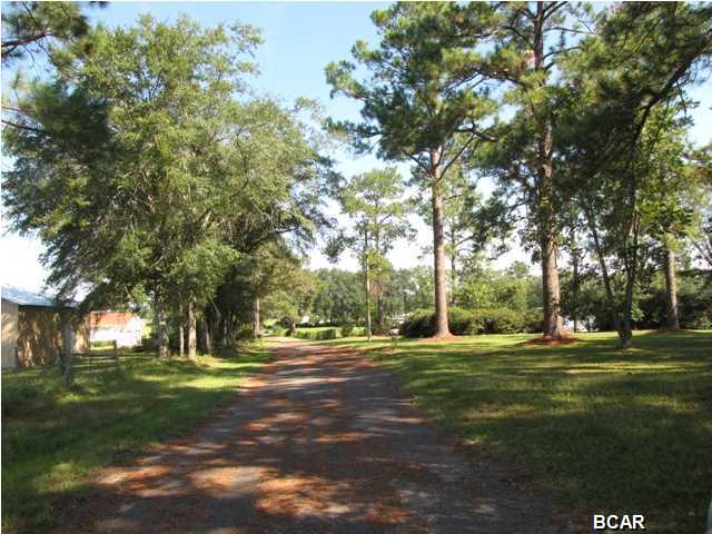 2635 Henderson Road Cottondale, FL 32431 - Photo 18 of 21