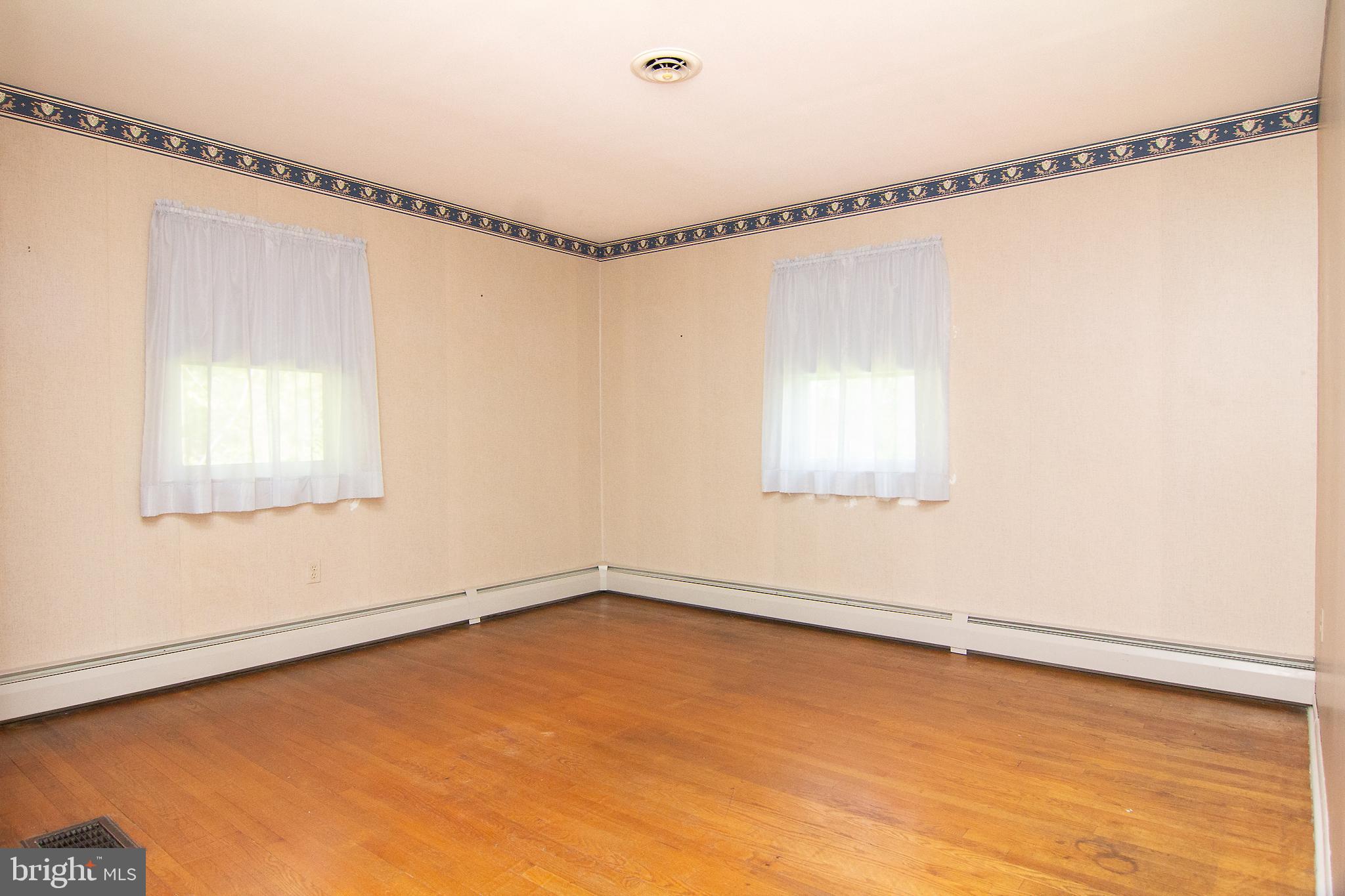 4141 Old Washington Road Westminster, MD 21157 - Photo 15 of 27 Gallery Image 15