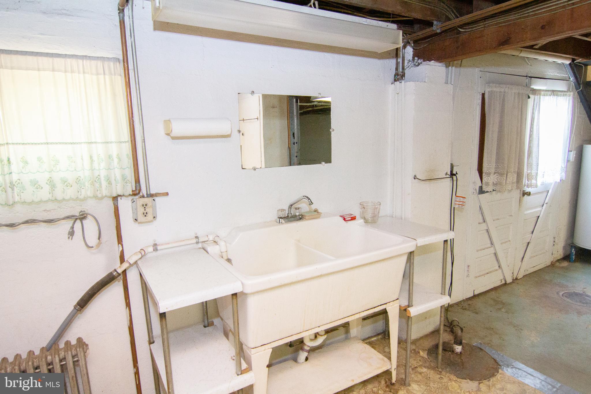 4141 Old Washington Road Westminster, MD 21157 - Photo 20 of 27 Gallery Image 20