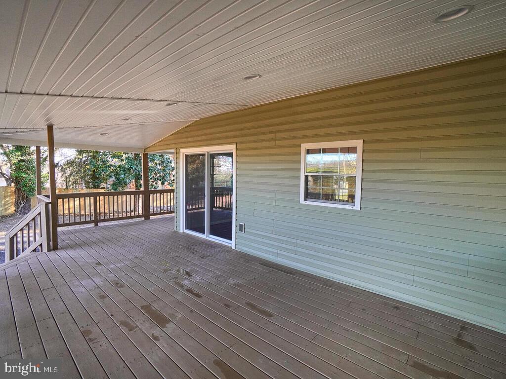 10708 Old Annapolis Road Frederick, MD 21701 - Photo 3 of 28 Huge Porch