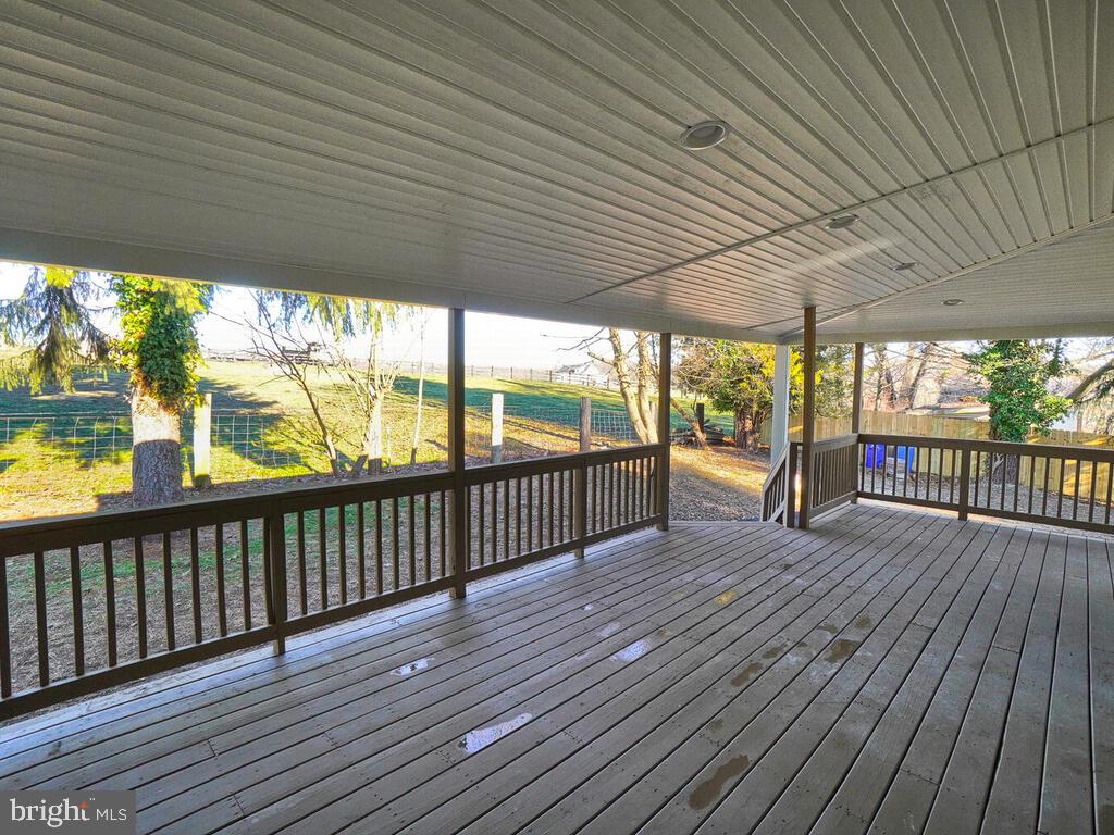 10708 Old Annapolis Road Frederick, MD 21701 - Photo 27 of 28 Huge Porch