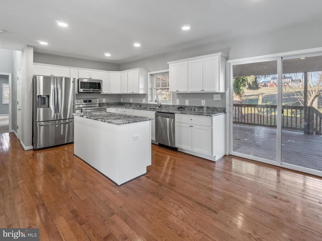 10708 Old Annapolis Road Frederick, MD 21701 - Photo 5 of 28 All NEW Kitchen w/ Island