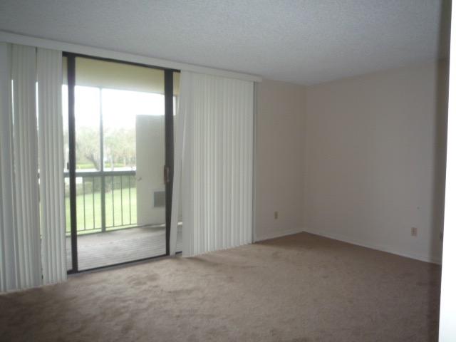 1605 Highway 1, Unit M1201 Jupiter, FL 33477 - Photo 3 of 8 P1050207