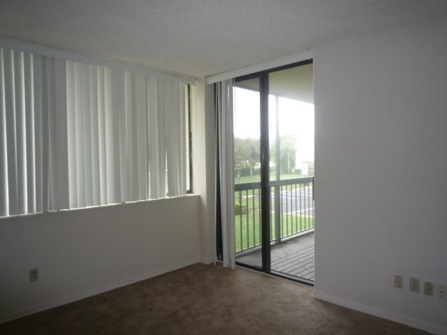 1605 Highway 1, Unit M1201 Jupiter, FL 33477 - Photo 8 of 8 P1050214