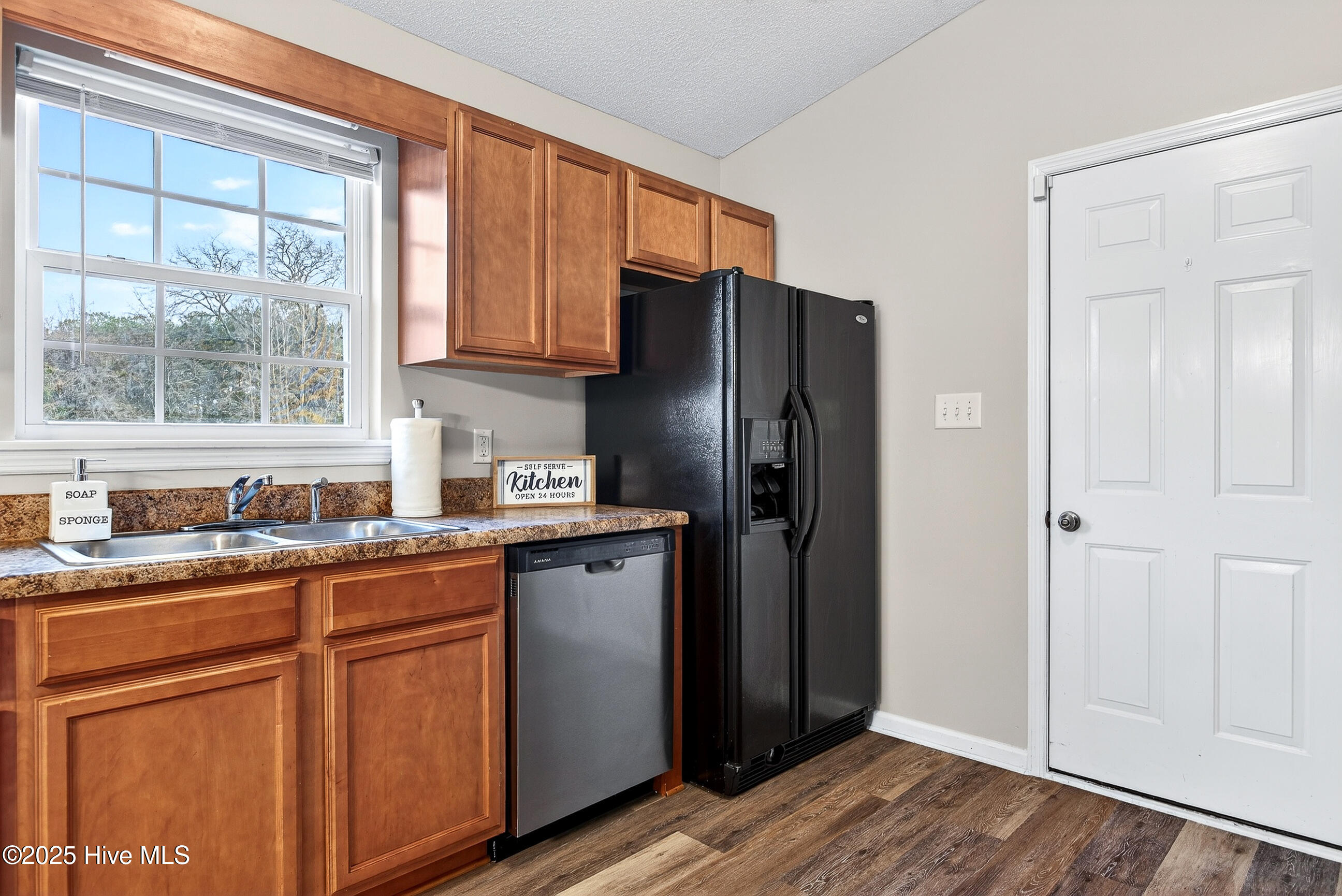 118 Burrell Lane Richlands, NC 28574 - Photo 11 of 29 refrigerator