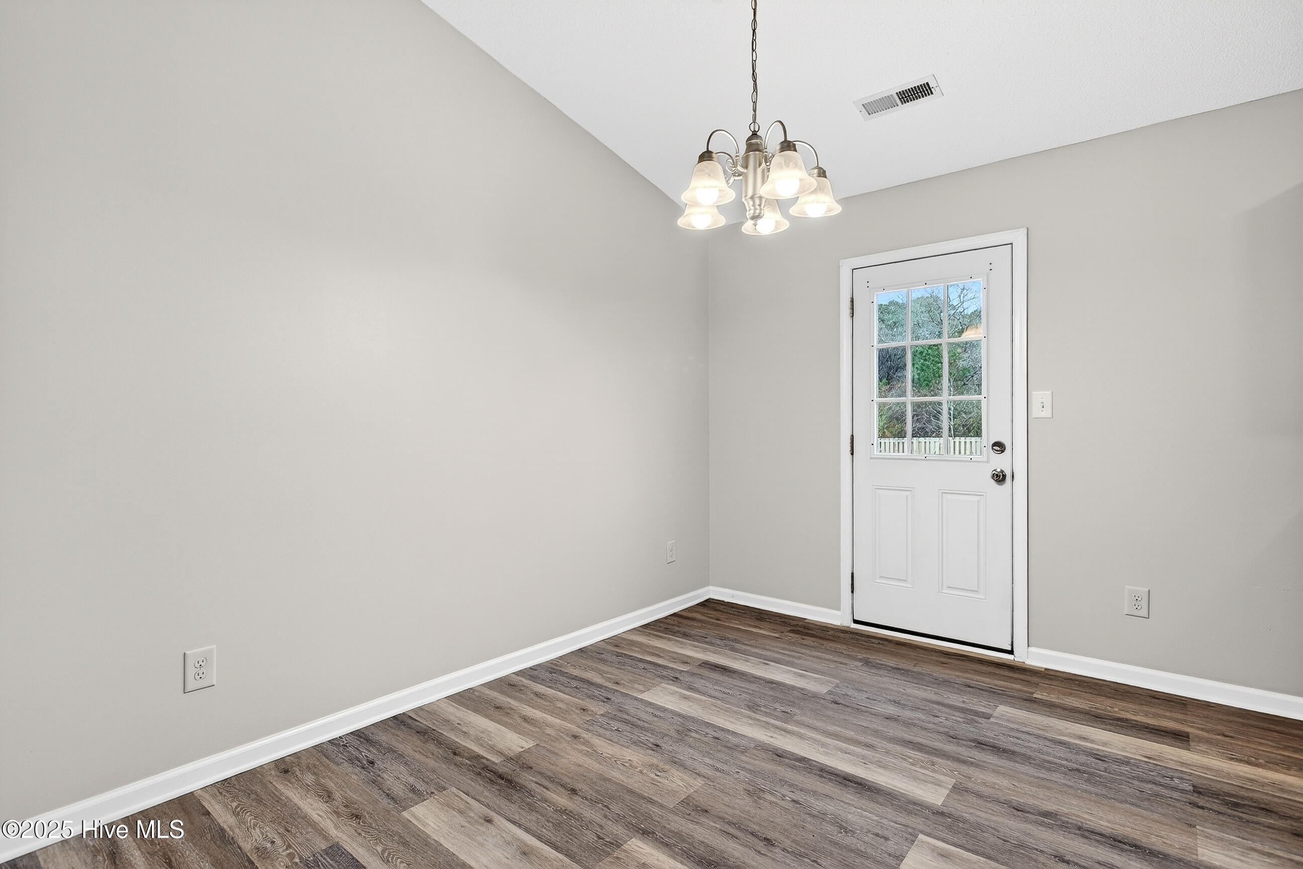 118 Burrell Lane Richlands, NC 28574 - Photo 13 of 29 dining room