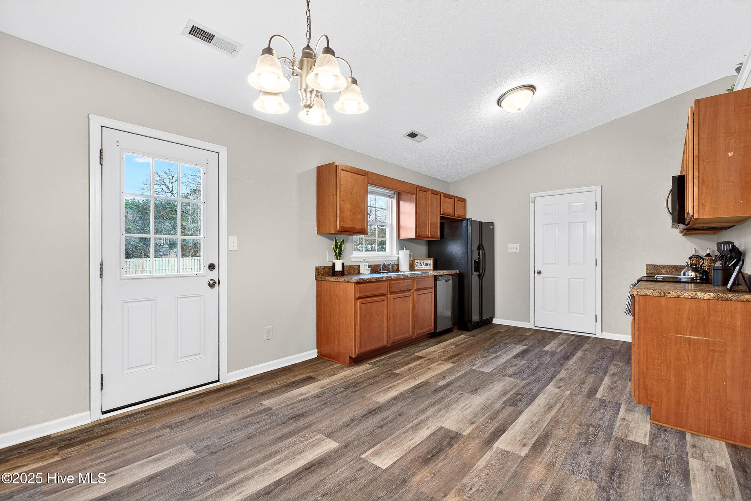 118 Burrell Lane Richlands, NC 28574 - Photo 9 of 29 kitchen door