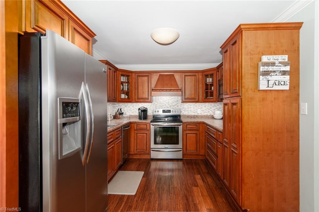 205 Old Embler Road Thomasville, NC 27360 - Photo 11 of 21 Gallery Image 11
