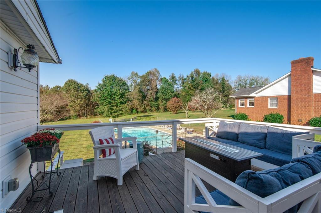 205 Old Embler Road Thomasville, NC 27360 - Photo 6 of 21 Gallery Image 6