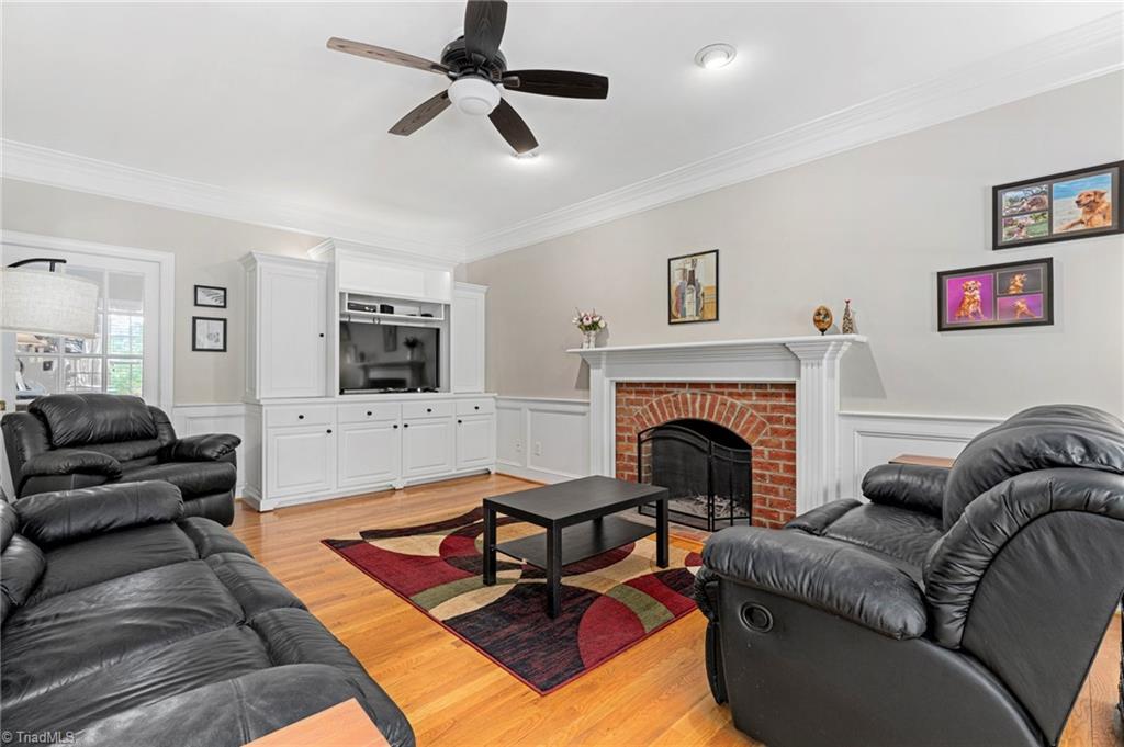 8124 Glengarriff Road Clemmons, NC 27012 - Photo 17 of 49 Gallery Image 17